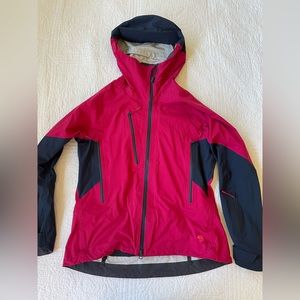 Mountain Hard Ware Ski Jacket/Shell, Women’s Large